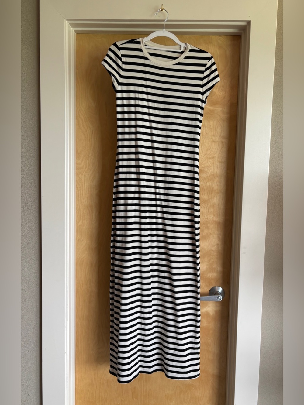A New Day Maxi Dress XS Black White Striped Cap Sleeve Knit T-Shirt
